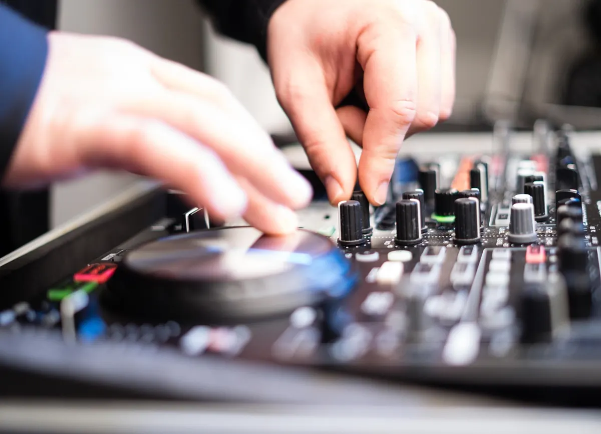 Common Mistakes When Mixing Ambient Music